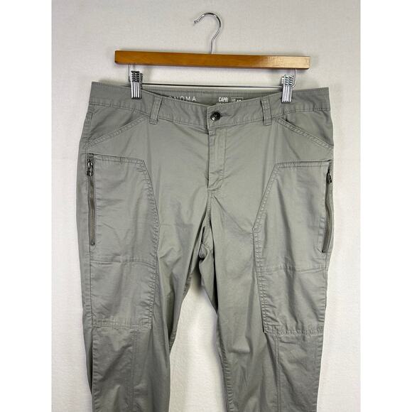 Woman's Sonoma Gray Mid Rise Capri - Size 12 Normcore Casual Comfortable - Picture 2 of 10